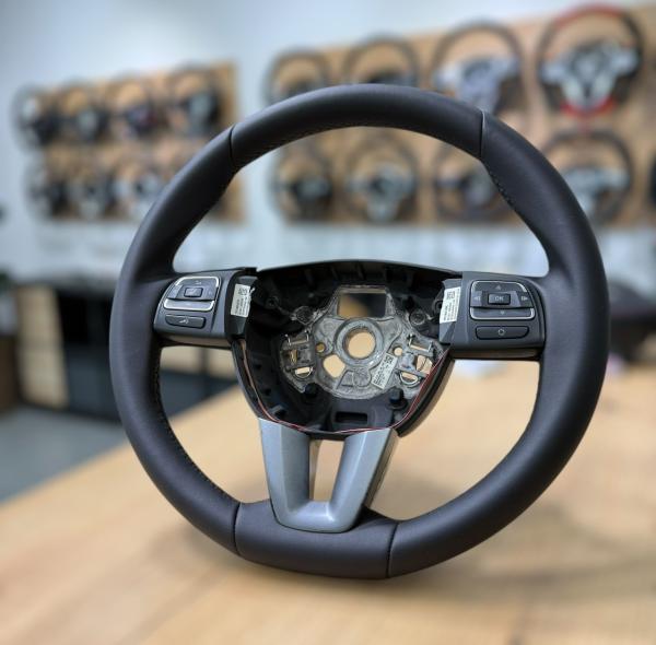 Seat Altea, Toledo und Leon II LENKRAD NEU BEZIEHEN